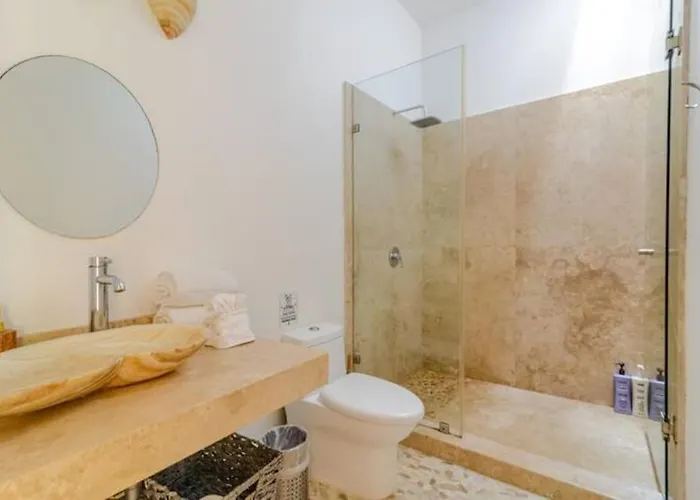Hébergement de vacances Unwind At Magdalena, Private With 3 Bedrooms, Rooftop Pool And Fast Wi-fi For Digital Nomads *