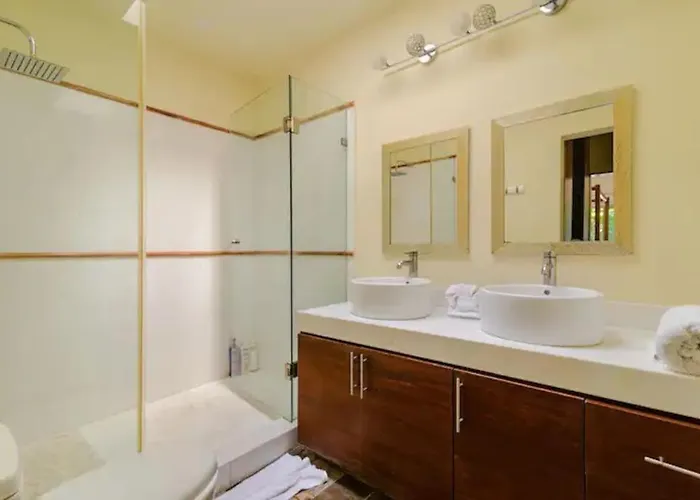 Unwind At Magdalena, Private With 3 Bedrooms, Rooftop Pool And Fast Wi-fi For Digital Nomads Hébergement de vacances Tulum